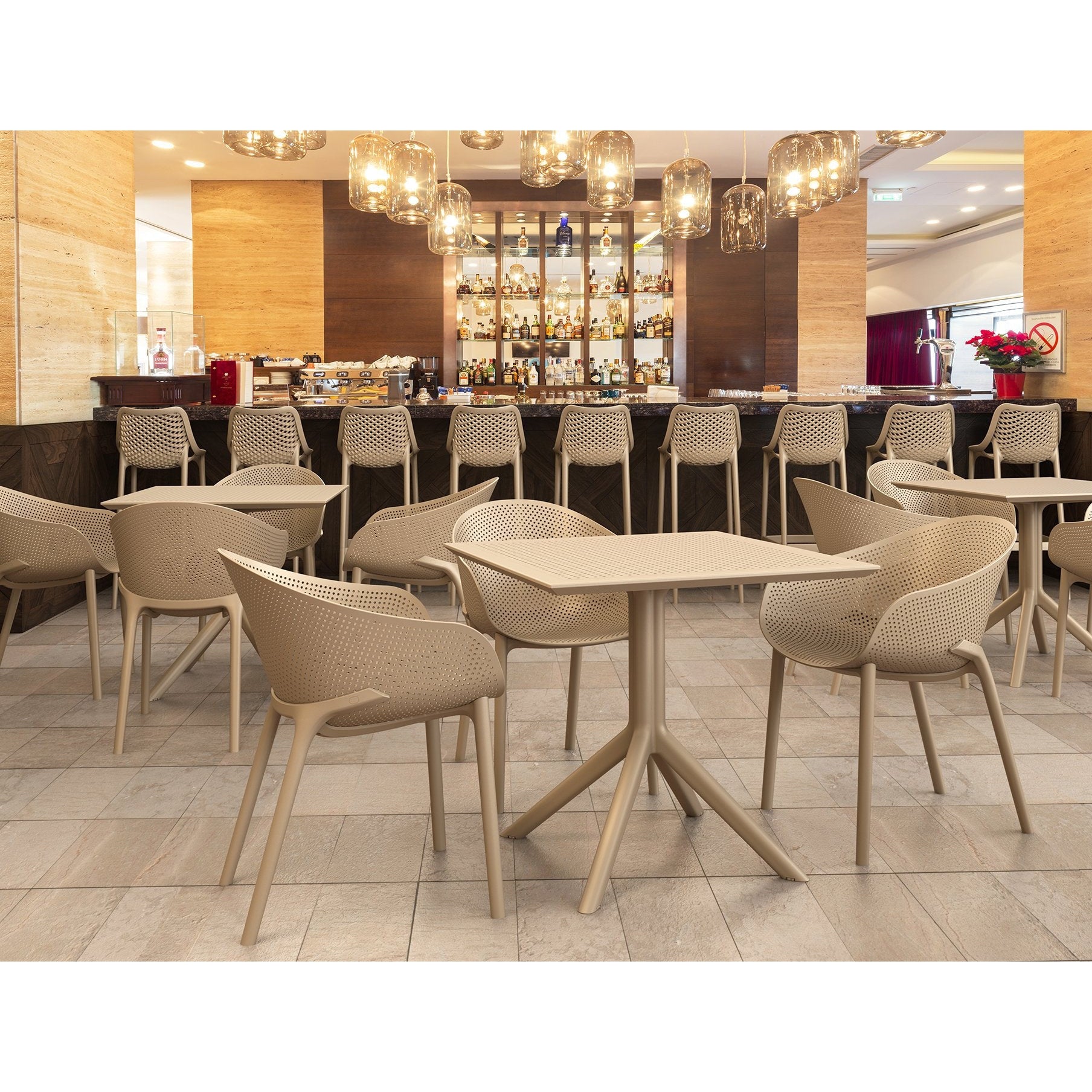 Sky Table 80