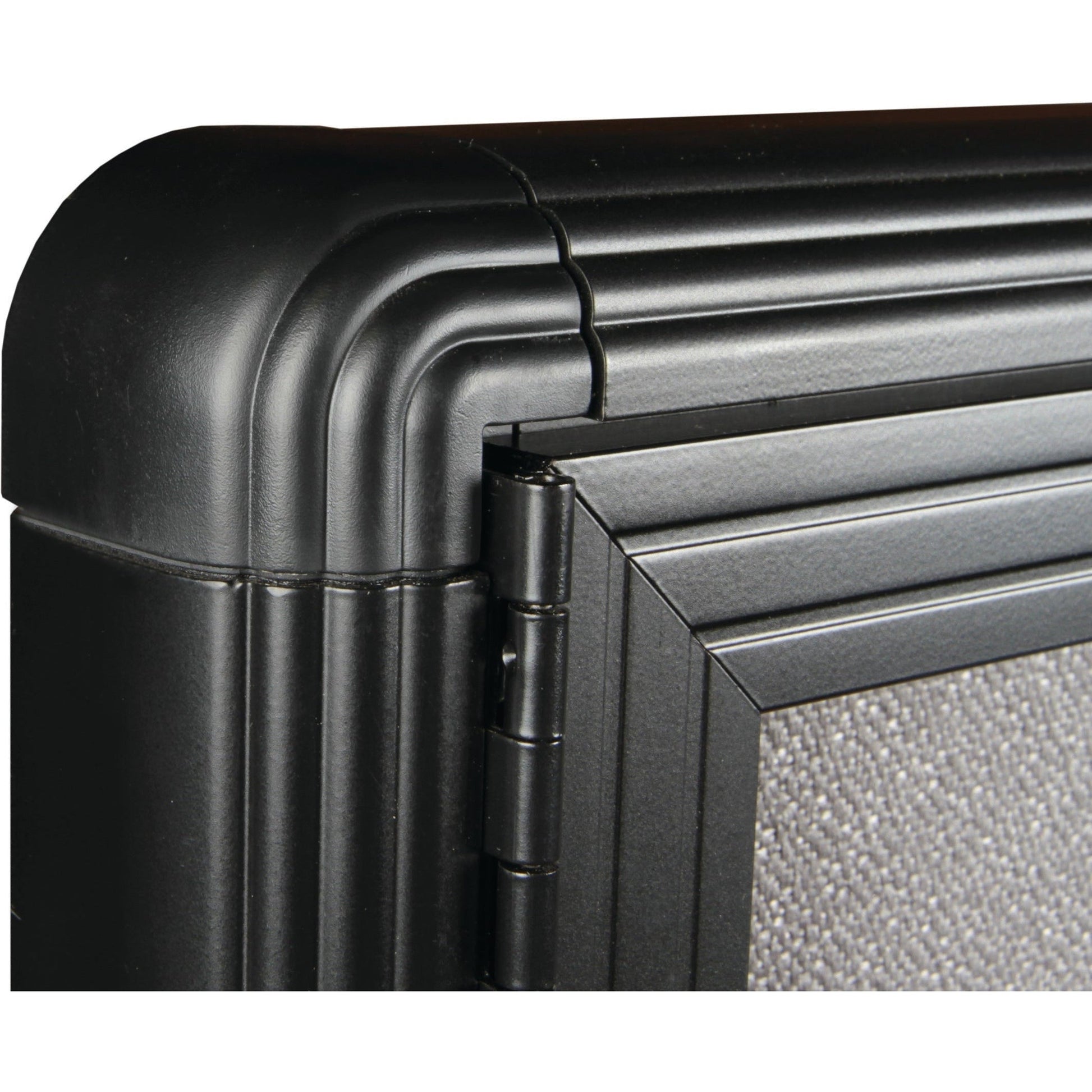 Be Noticed Hinged Door Notice Cases