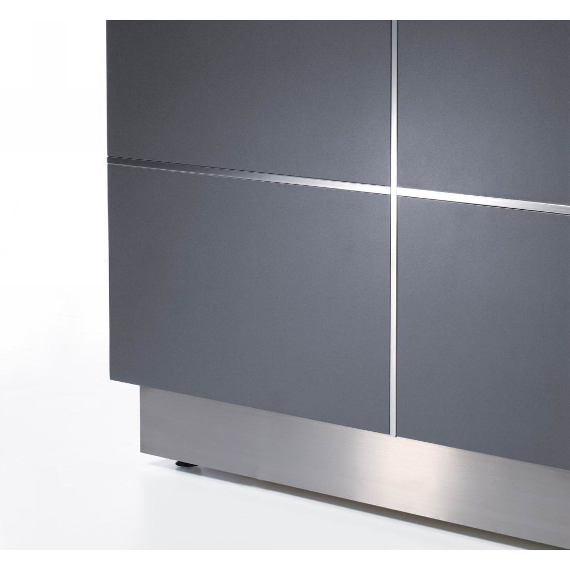 Calvin Reception Counter