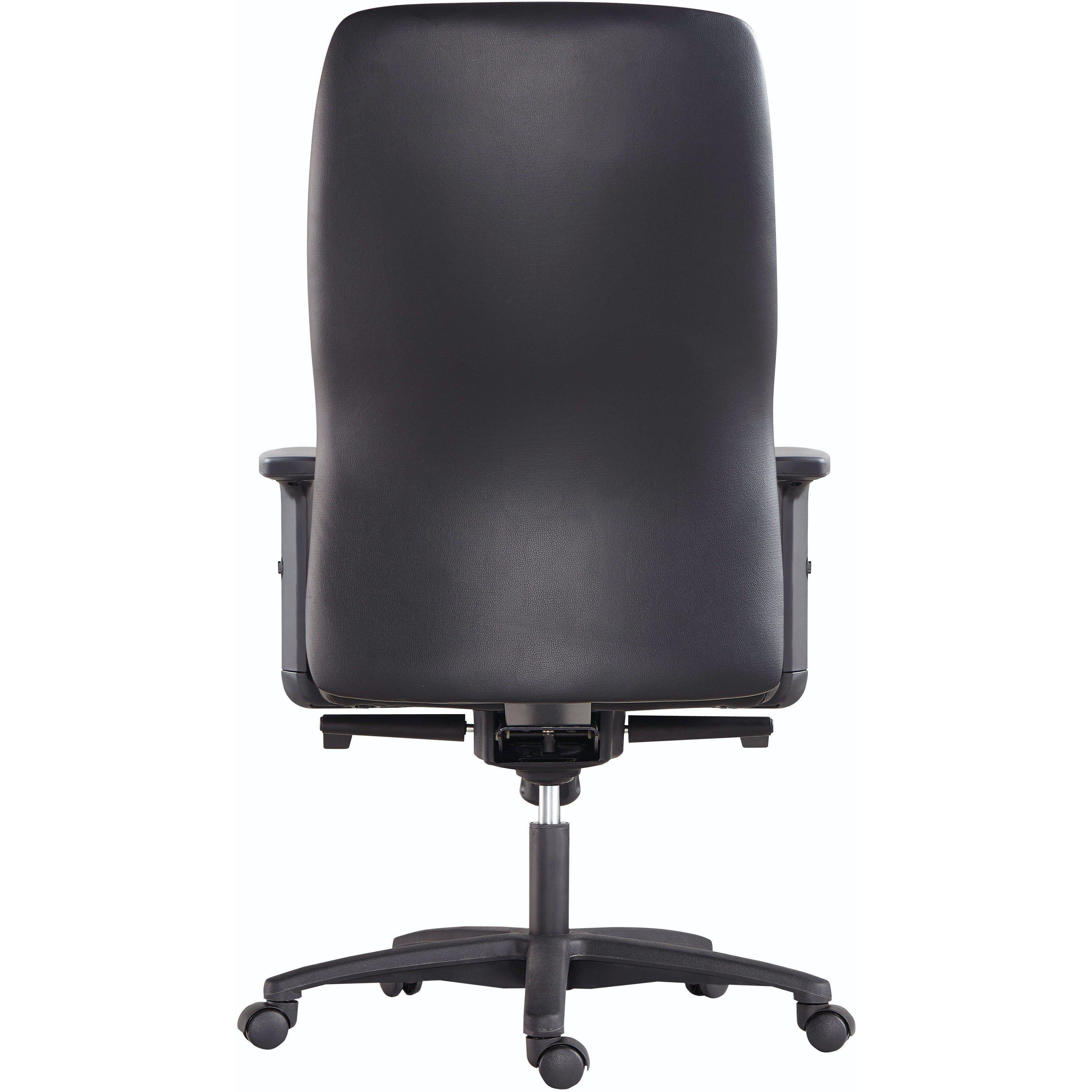 Hilton Chair