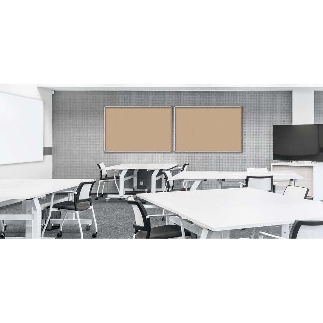 Krommenie Pinboard (Standard Frame)