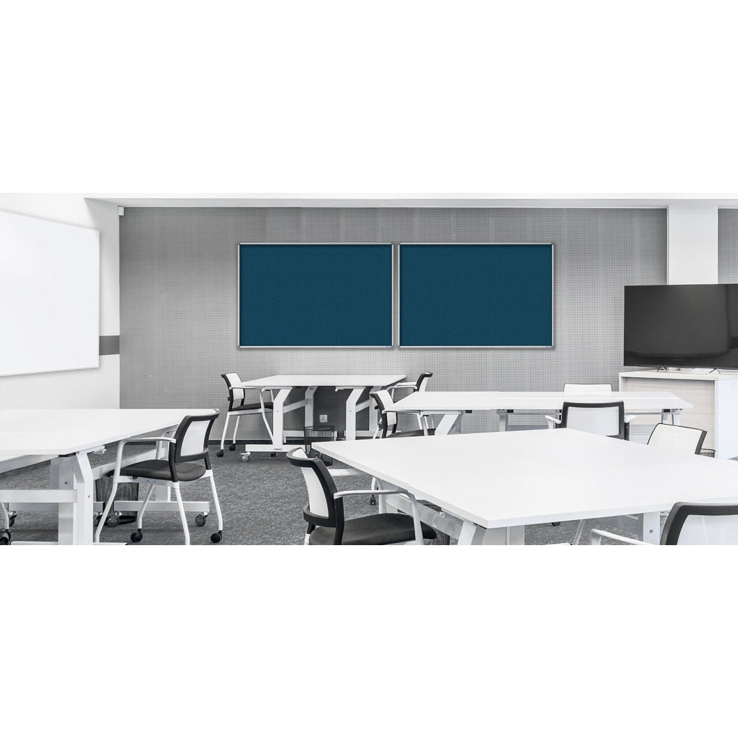 Krommenie Pinboard (Standard Frame)