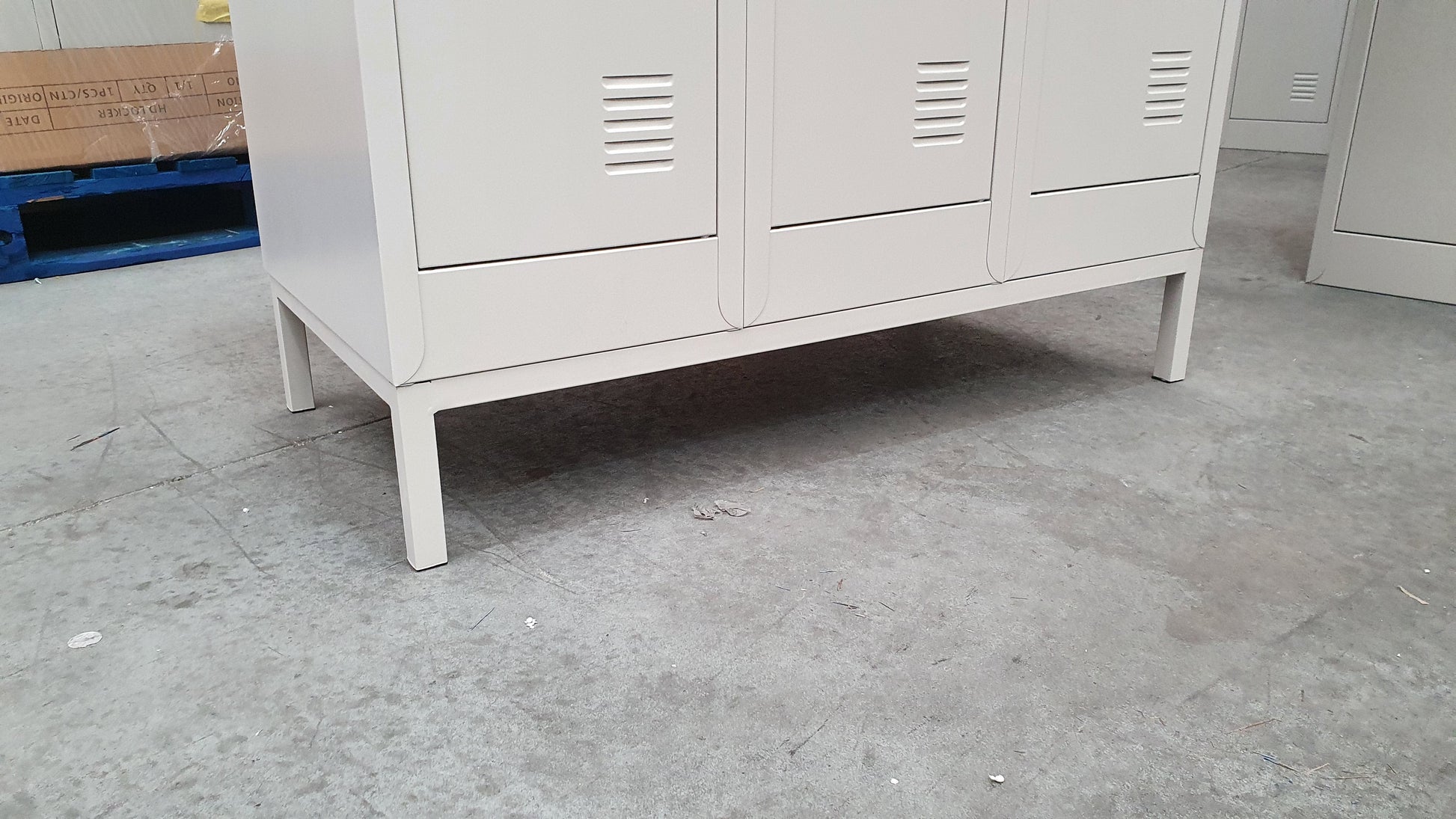 9 Door Metal Storage Locker