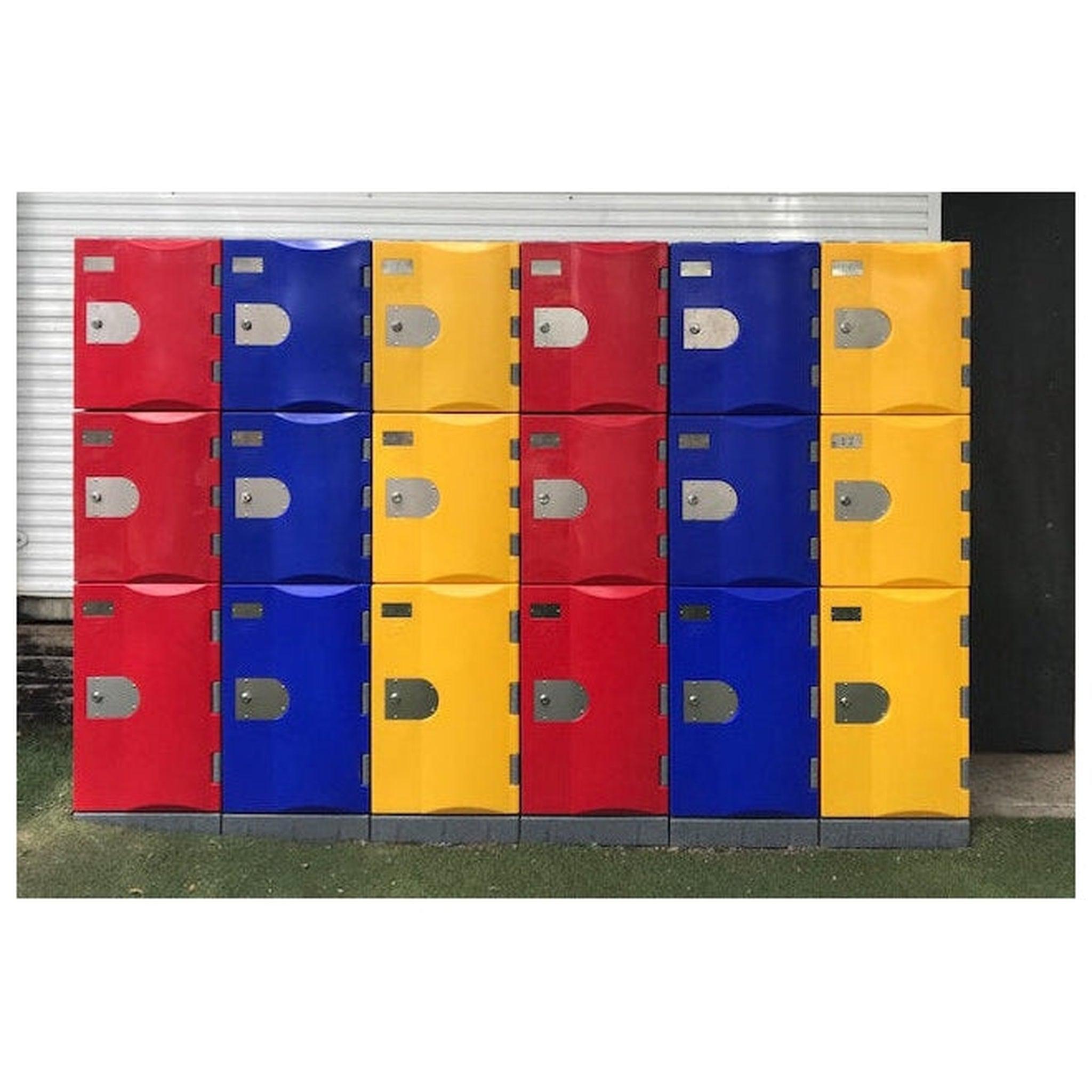 Steelco HEAVY-DUTY WATER-RESISTANT LOCKER Quarter Height